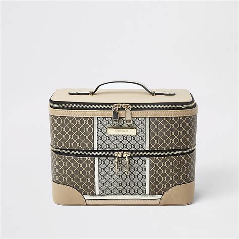 river island vanity case